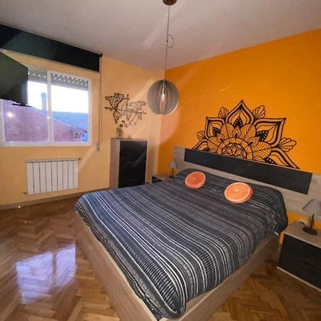 Apartahotel La Lastrilla Zewnętrze zdjęcie