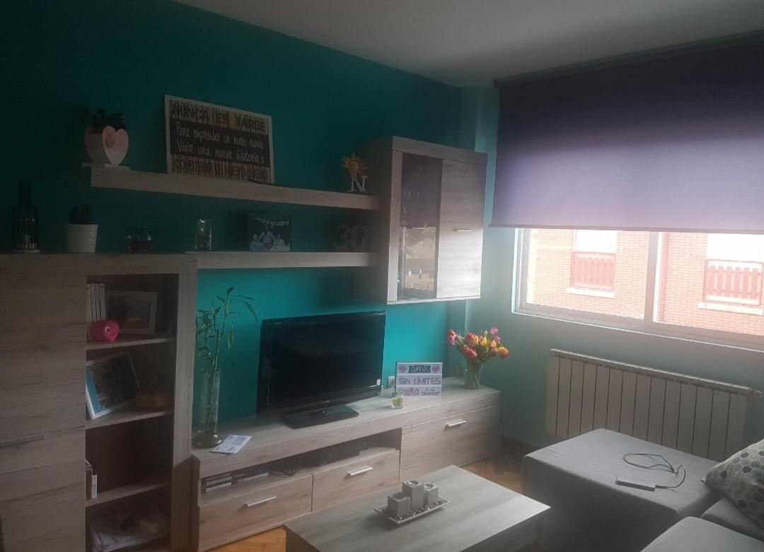 Apartahotel La Lastrilla Zewnętrze zdjęcie